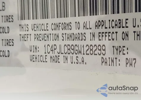 2016 Jeep Cherokee Latitude z USA, uszkodzony, nr VIN 1C4PJLCB9GW128299
